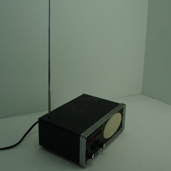 Vintage Bearcat Electra Model BC IV 4 H 8 Channel Radio Receiver Scanner - Picture 2 of 7